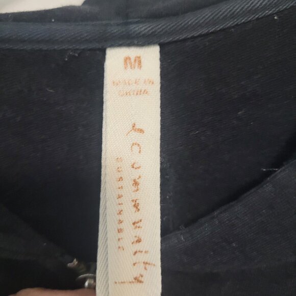 Community Black Zip Front Hooded Jacket Size M - Picture 11 of 12